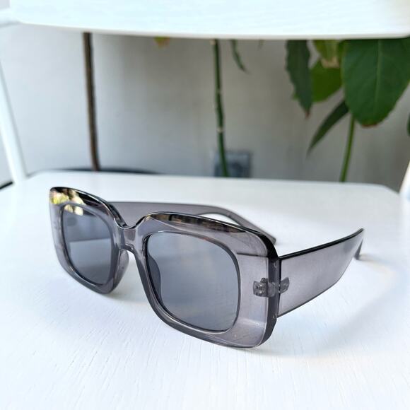 ☘️ No name Retro Rectangle Sunglasses in Dark Gray - Picture 12 of 12